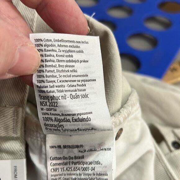 Cotton:On High Mom Denim shorts in soft taupe size 14 NWT - Picture 12 of 12